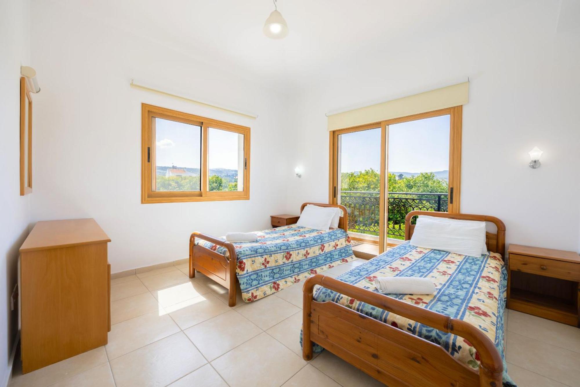 Villa Ira Finiki Lací Kültér fotó
